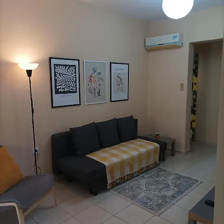 Happy Holiday Apartment